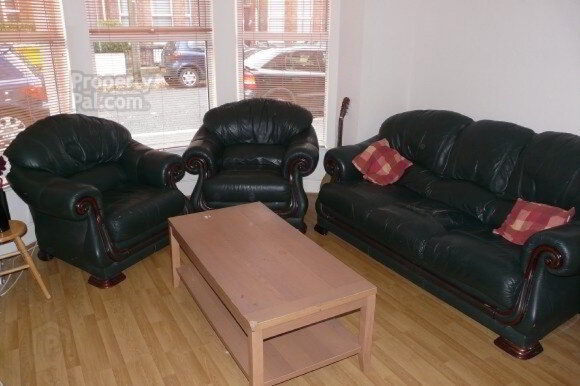 Photo 2 of 18 Wellington Park Avenue, Malone, Belfast