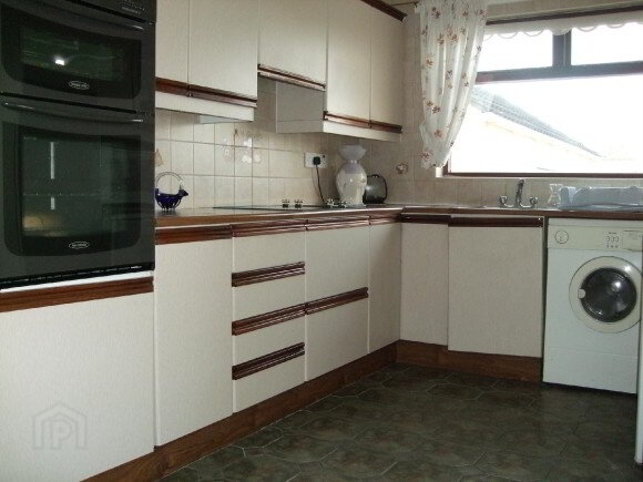 Photo 3 of 36 Ashwood, Lurgan