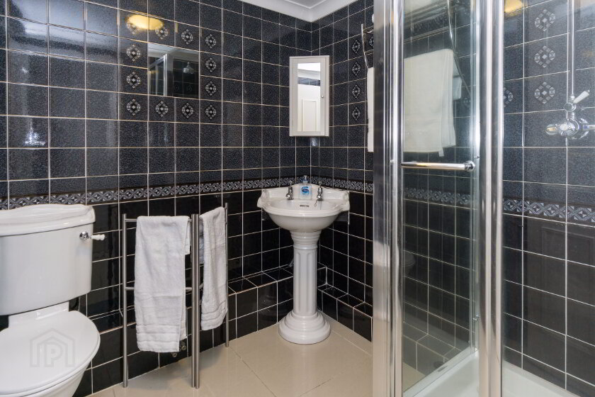 Photo 5 of 98a William Street, Lurgan