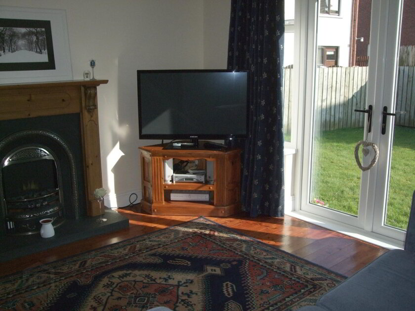Photo 3 of 33 Ashgrove Drive, Lurgan