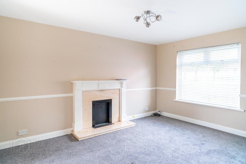 Photo 2 of 71 Edward Street, Lurgan