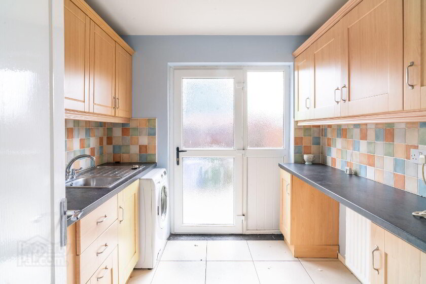 Photo 3 of 71 Edward Street, Lurgan