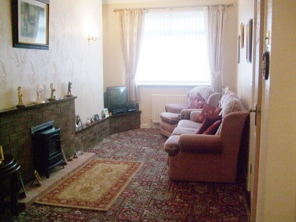 Photo 2 of 7 Albert Street, Lurgan