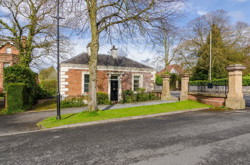 Photo 3 of Gate Lodge, 58 Malone Park, Belfast