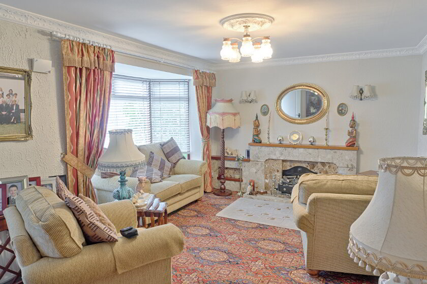 Photo 2 of 15 Desmond Avenue, Lurgan