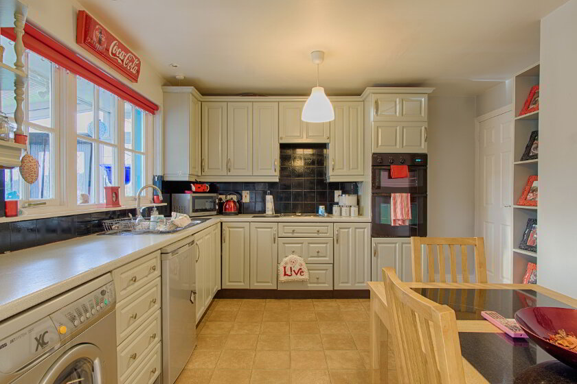 Photo 3 of 43 Annesborough Park, Lurgan