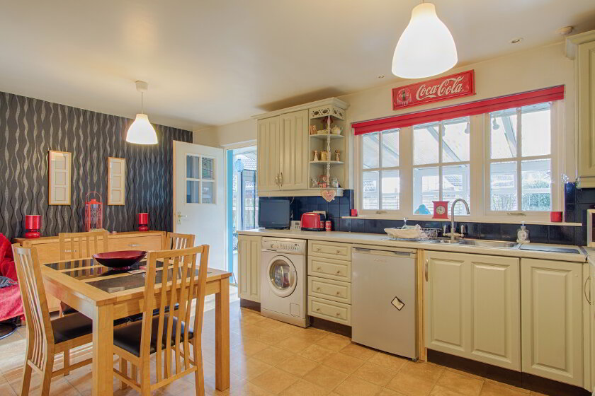 Photo 4 of 43 Annesborough Park, Lurgan