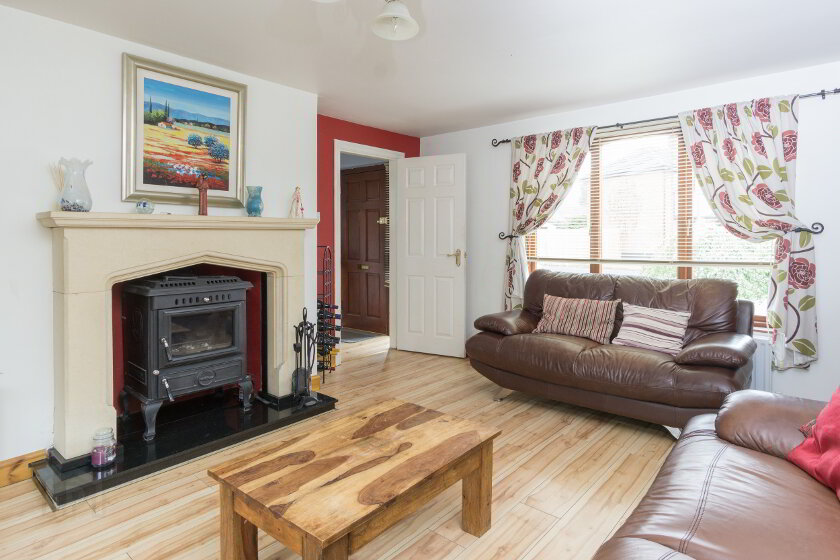 Photo 2 of 11 Brett Avenue, Lurgan