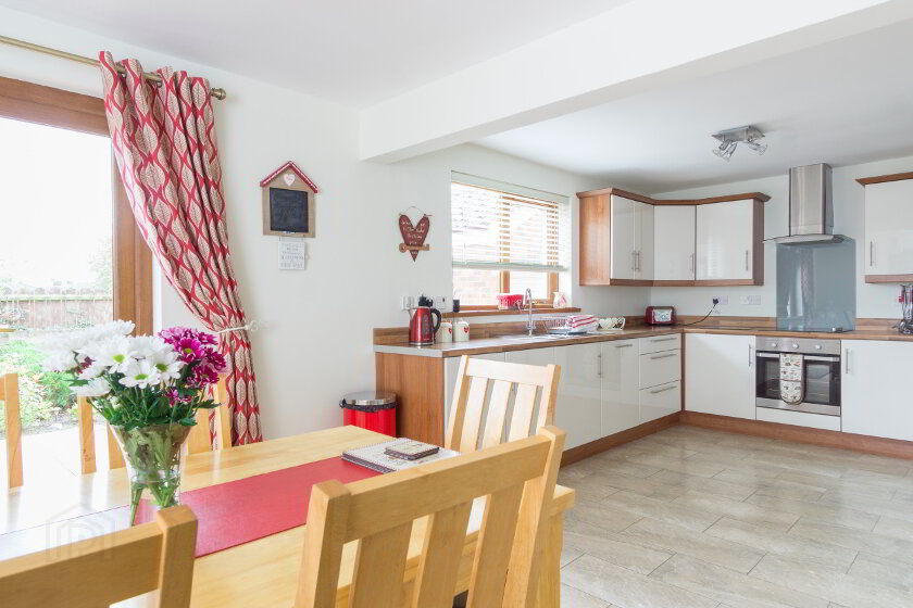 Photo 3 of 48 Allengrove, Lurgan
