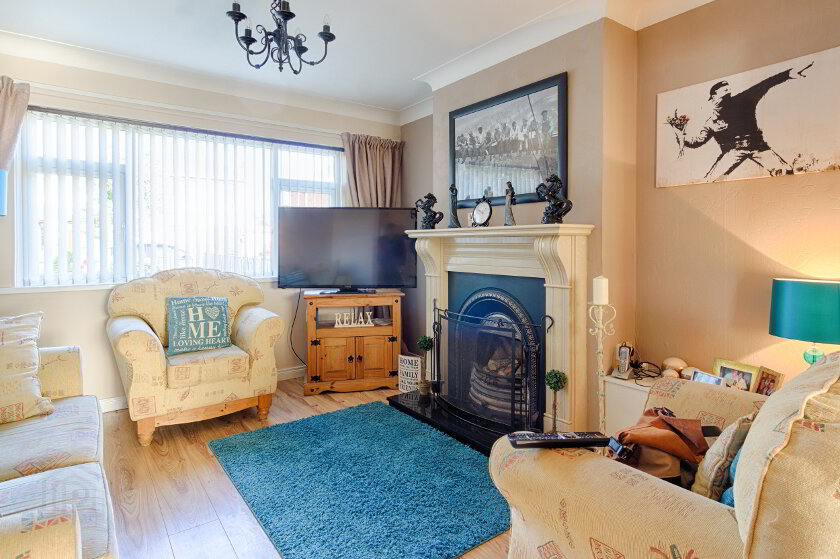 Photo 2 of 14 Lavery Avenue, Lurgan