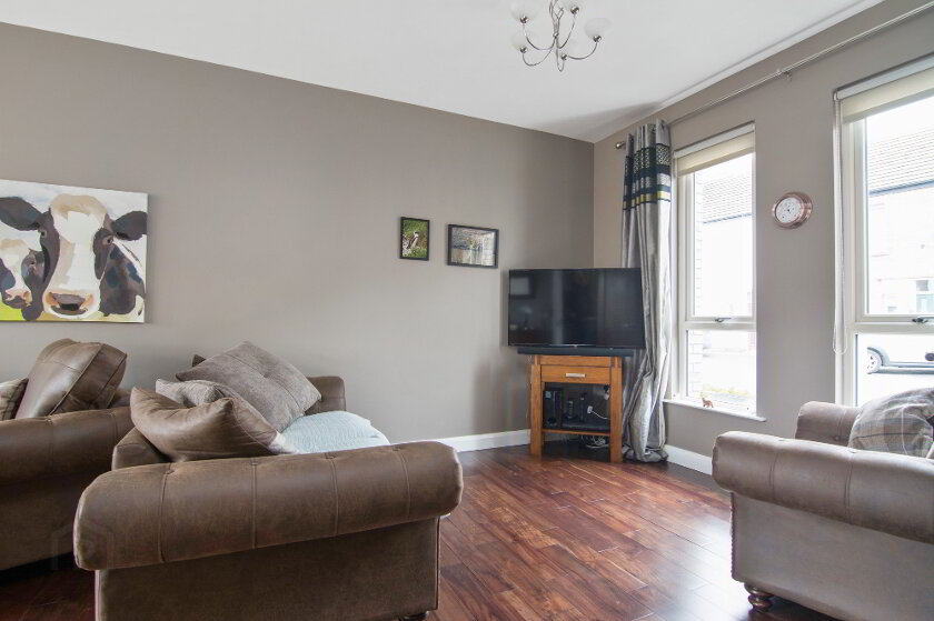 Photo 5 of 28 Woodbrook Avenue, Lisburn