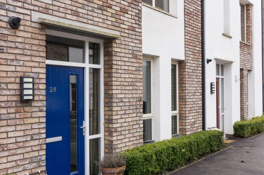 Photo 3 of 28 Woodbrook Avenue, Lisburn