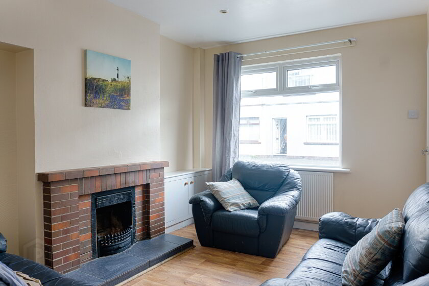 Photo 2 of 66 Albert Street, Lurgan