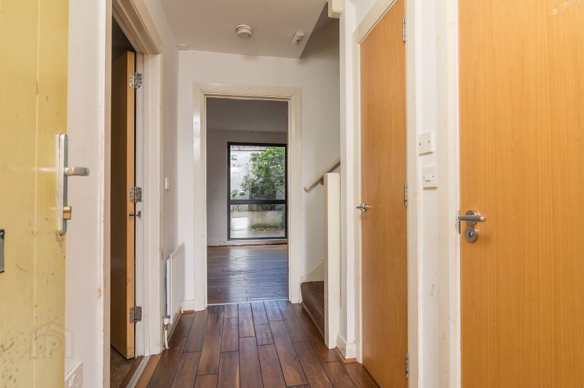 Photo 3 of 22 Ross Mill Avenue, Belfast