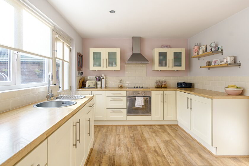 Photo 3 of 26 Carrickvale Avenue, Lurgan