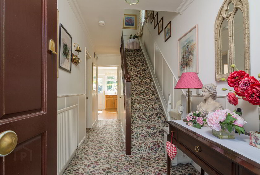 Photo 2 of 20 Redhill Manor, Belfast