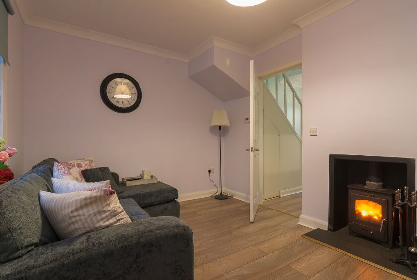 Photo 5 of 45 Windsor Drive, Belfast