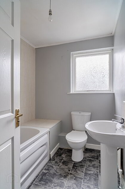 Photo 5 of 311 Pinebank, Tullygally, Craigavon