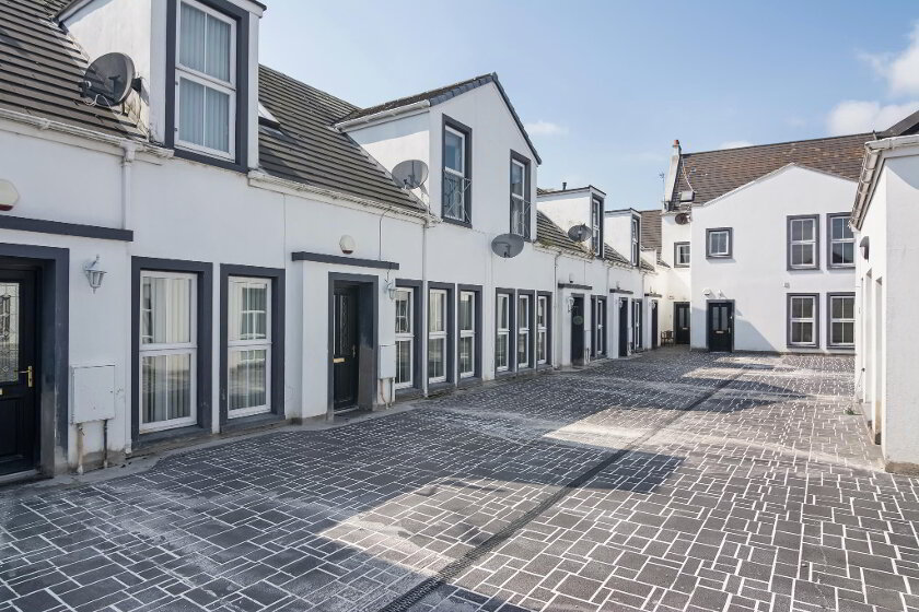 Photo 2 of 11 Gillespie Court, Comber