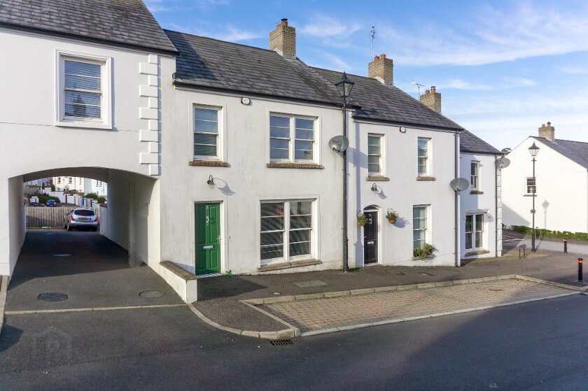 Photo 2 of 5 Wicket Lane, Saintfield