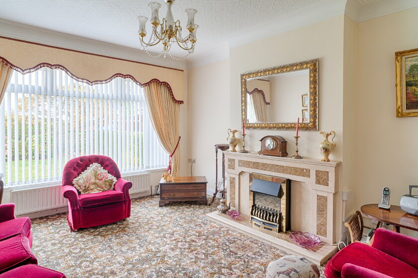 Photo 2 of 44 North Circular Road, Lurgan