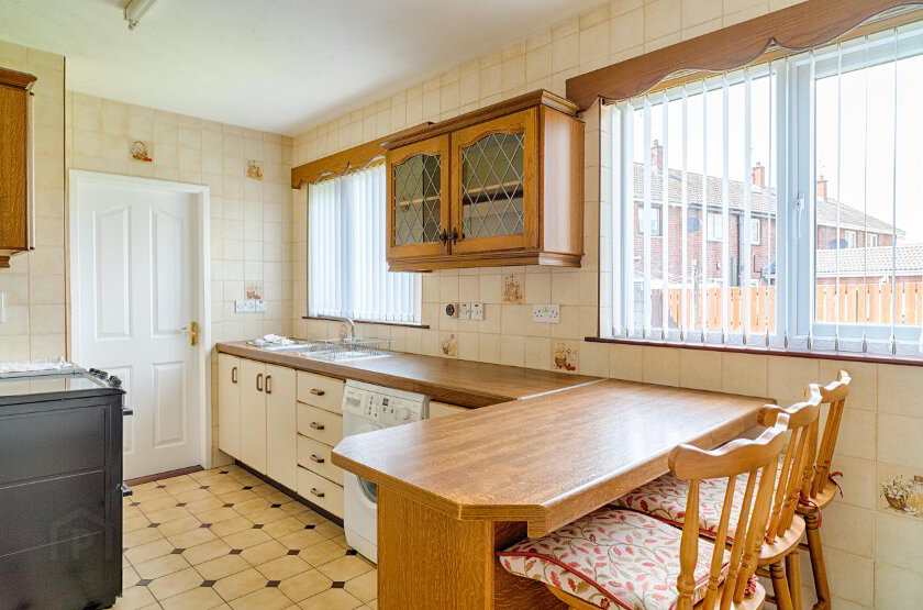 Photo 4 of 25 Levin Road, Lurgan