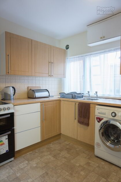 Photo 3 of 64 Albert Street, Lurgan