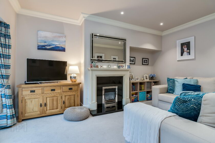 Photo 4 of 35 Bracken Hill Close, Belfast