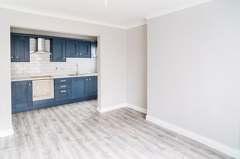 Photo 5 of 122 Lake Street, Lurgan