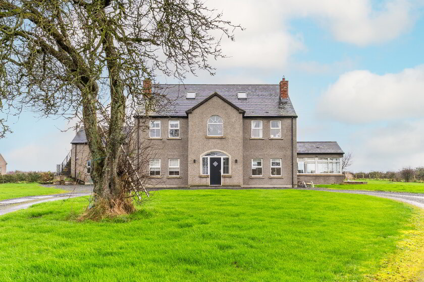 Photo 2 of 46 Derrymore Road, Gawleys Gate, Craigavon