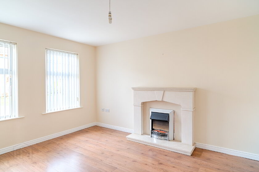Photo 2 of 17 Headington Avenue, Lurgan