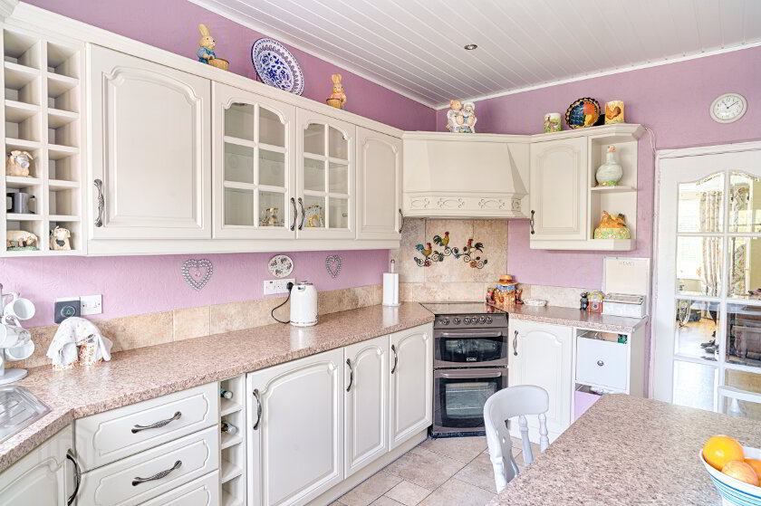 Photo 5 of 88 Lough Road, Lurgan