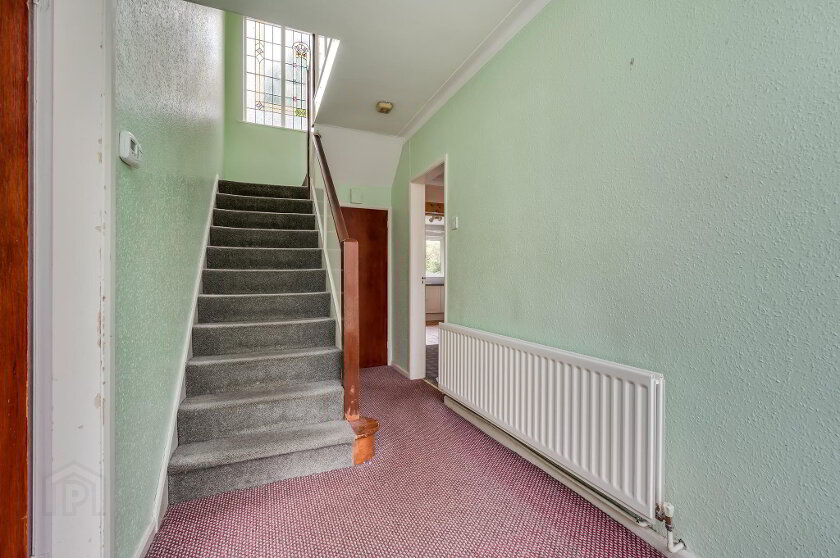 Photo 3 of 22 Upper Malone Road, Belfast