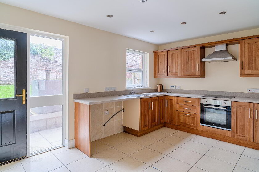 Photo 4 of 20 Windsor Avenue Place, Lurgan