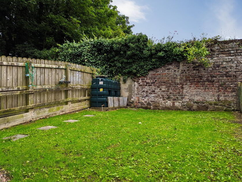 Photo 5 of 20 Windsor Avenue Place, Lurgan