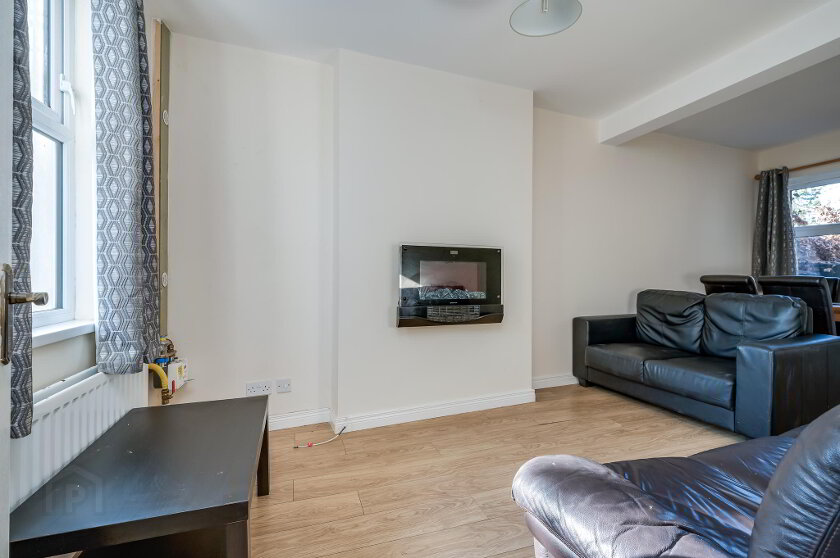 Photo 4 of 11 Lislea Avenue, Belfast
