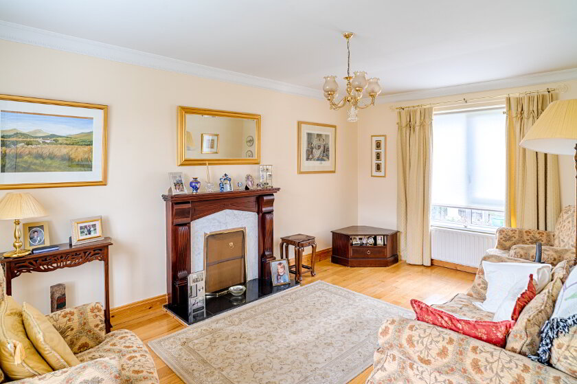 Photo 3 of 1 Ashgrove Close, Lurgan