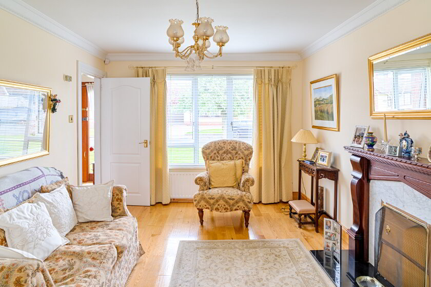 Photo 4 of 1 Ashgrove Close, Lurgan