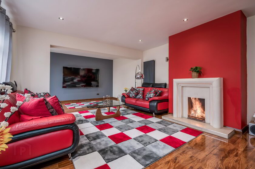 Photo 3 of 8 Sharman Close, Belfast