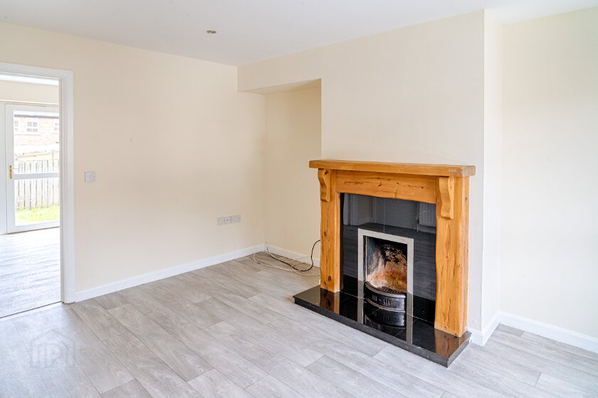 Photo 3 of 61 Castle Lane Mews, Lurgan