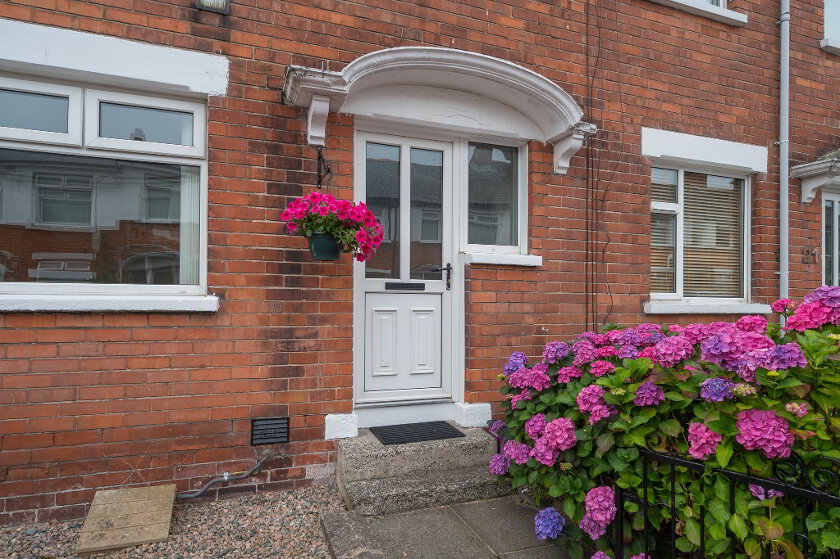 Photo 2 of 23 Loopland Road, Belfast