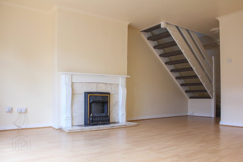 Photo 2 of 133 Pinebank, Craigavon