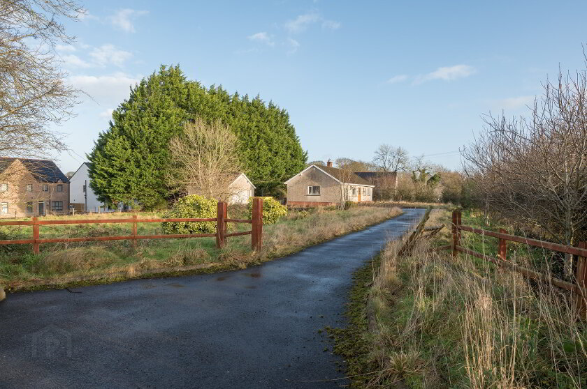 Photo 4 of 107 Templepatrick Road, Ballyclare