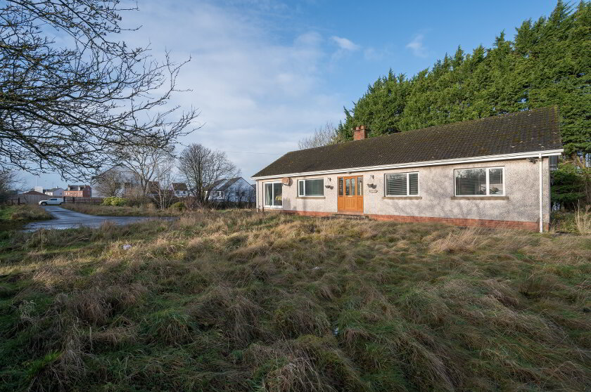 Photo 3 of 107 Templepatrick Road, Ballyclare