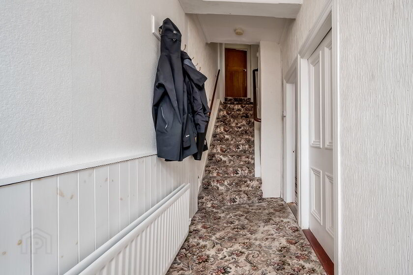 Photo 3 of 15 Lisburn Avenue, Belfast