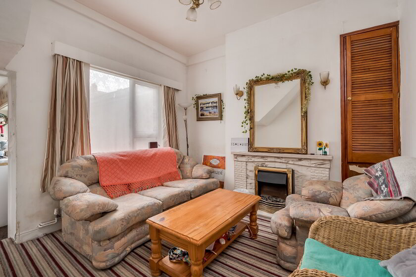 Photo 4 of 15 Lisburn Avenue, Belfast