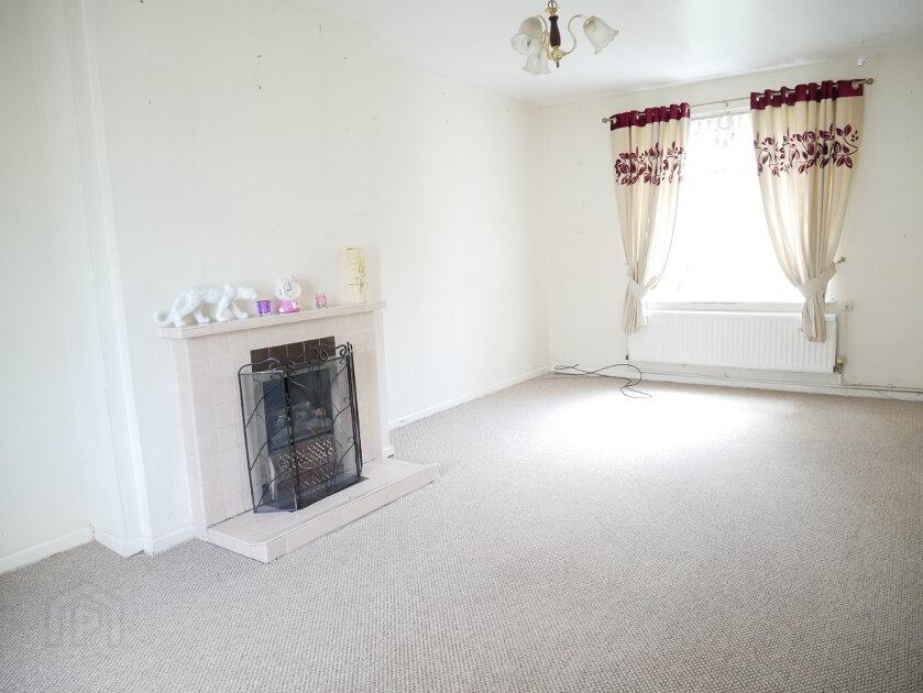 Photo 3 of 87 Derrychara Drive, Enniskillen