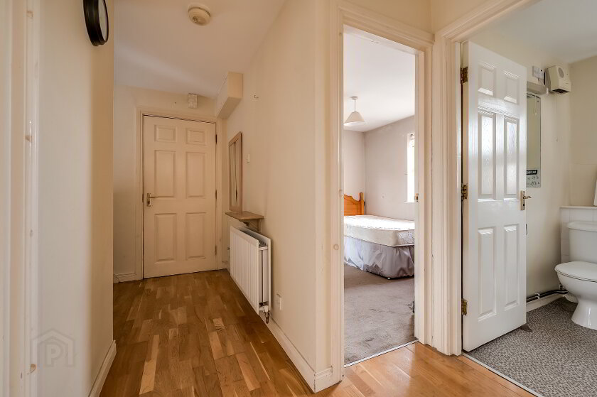 Photo 3 of 11 Ardenlee Crescent, Belfast