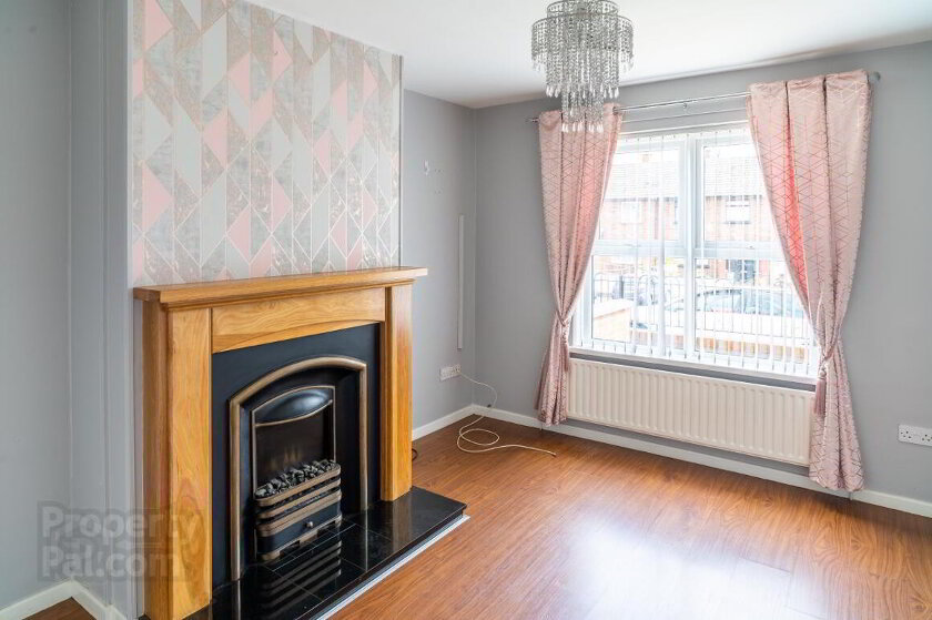 Photo 2 of 102 Kilwilke Road, Lurgan, Craigavon