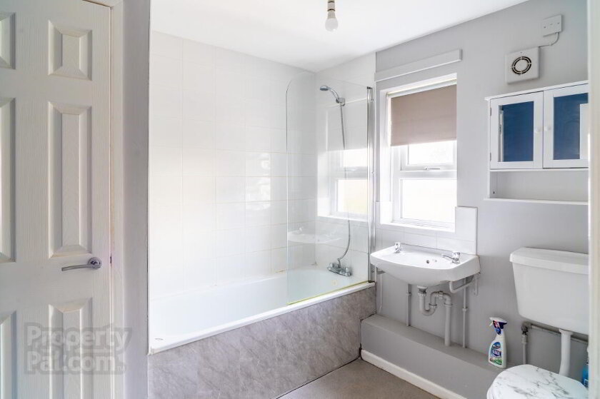 Photo 5 of 102 Kilwilke Road, Lurgan, Craigavon